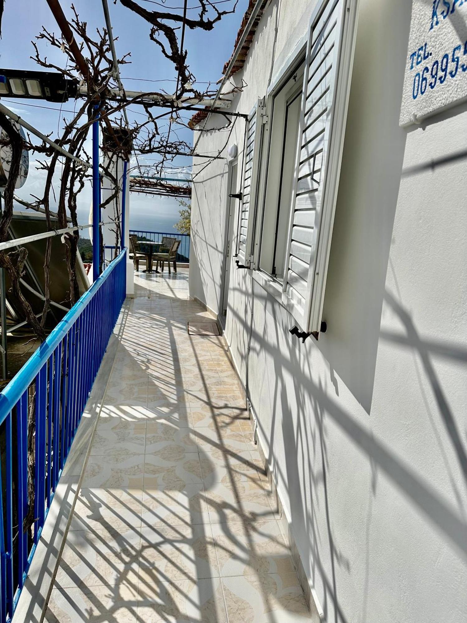 Villa Ksanthi Himare Buitenkant foto