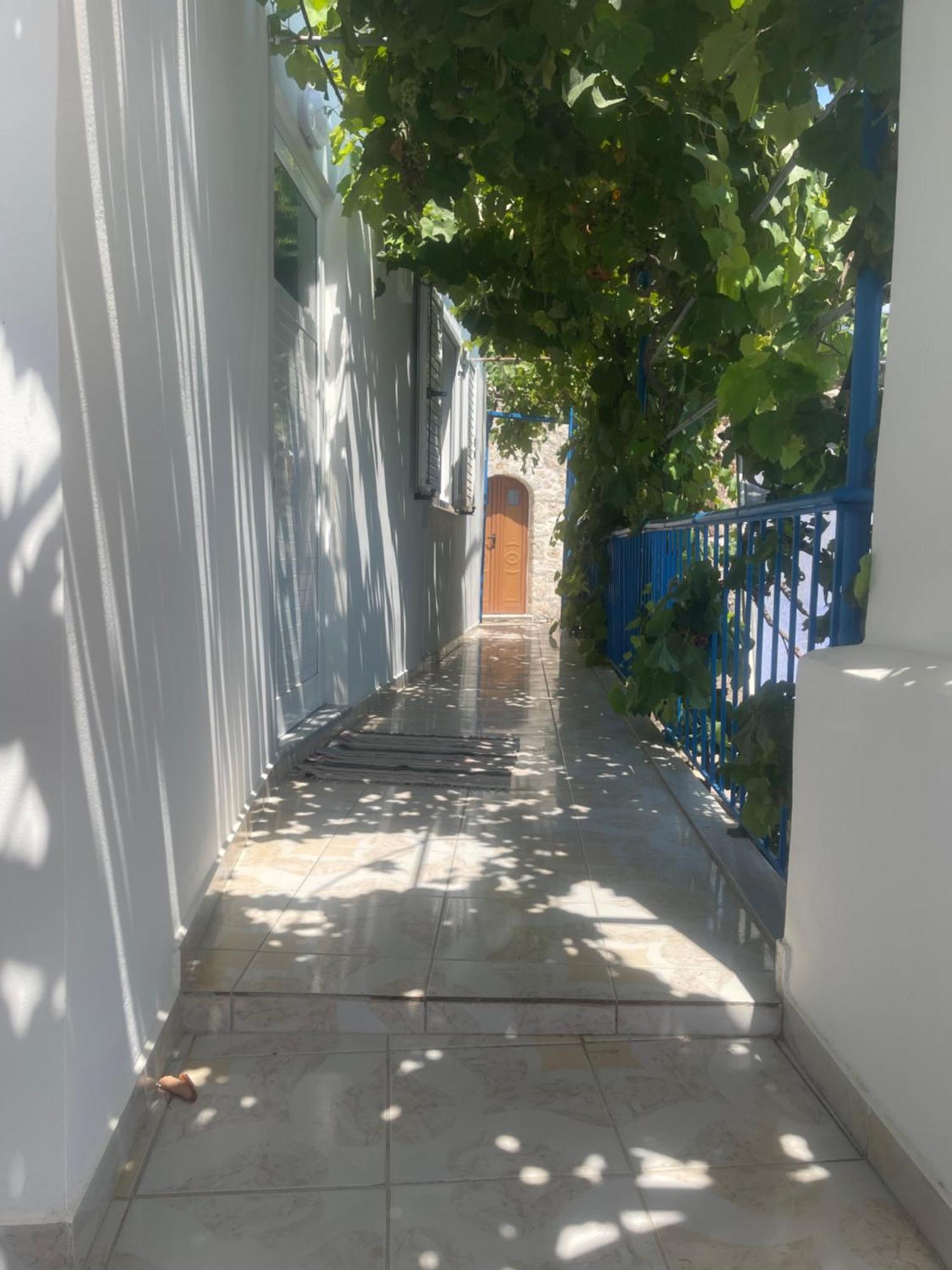 Villa Ksanthi Himare Buitenkant foto